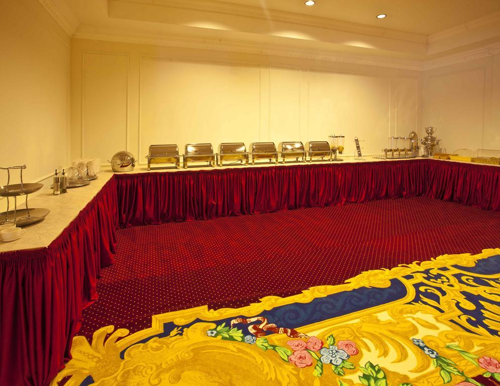 Royal Congress Hotel Kiev Buitenkant foto